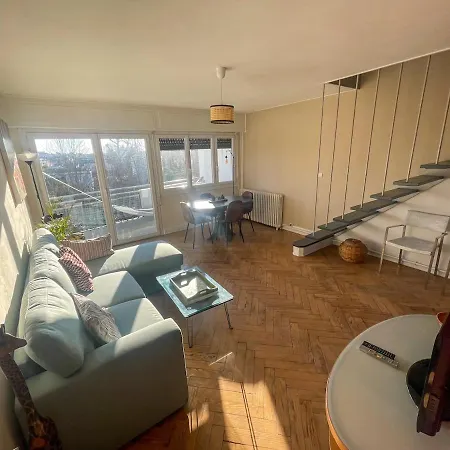 Appartement Lumineux Et Spacieux T3, Bordeaux, St Augustin *